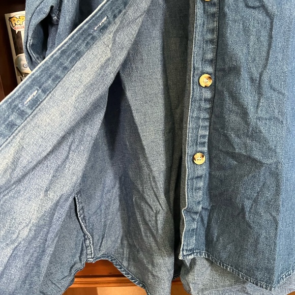 Halloween Jean button down shirt with removable collar - Picture 4 of 7